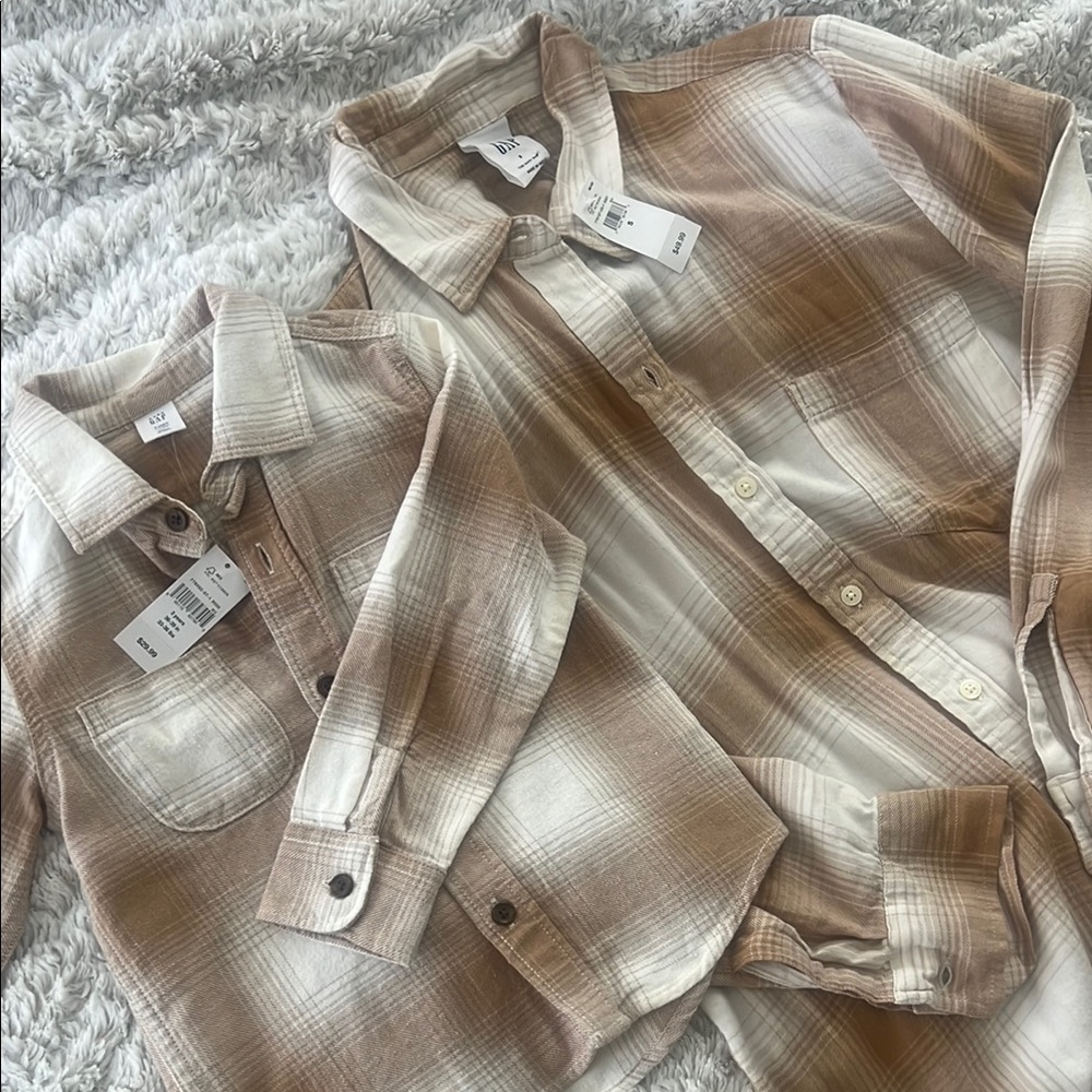 Gap mommy and me matching plaid Button-Up Shirts in Brown and Cream 3t and S NWT